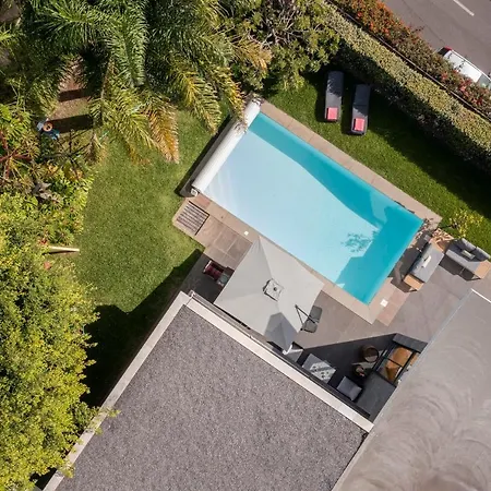 Quebradas By An Island Willa *