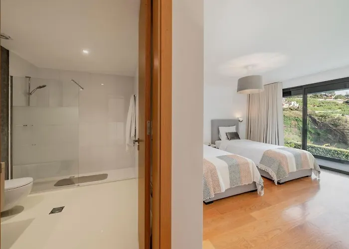 Quebradas By An Island *