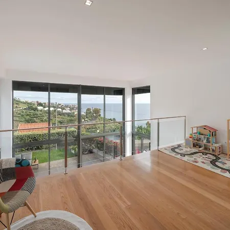 Quebradas By An Island Villa Funchal (Madeira)