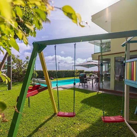 Quebradas By An Island *