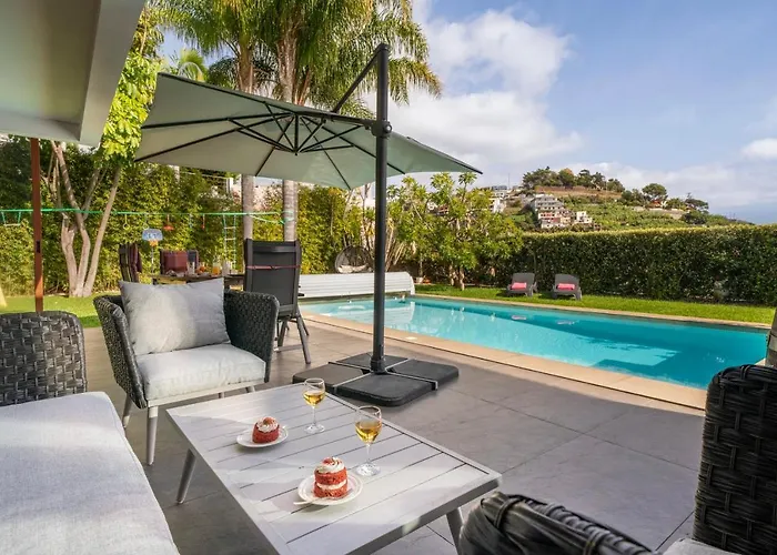 Quebradas By An Island Villa Funchal (Madeira)