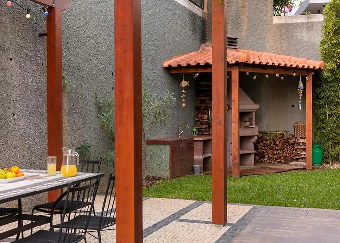 Villa Quebradas By An Island Funchal (Madeira)