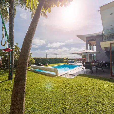 Quebradas By An Island Villa