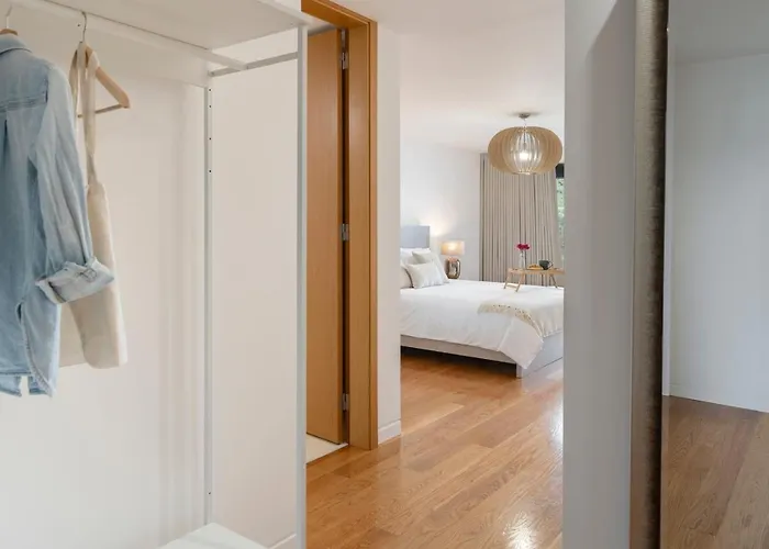 Quebradas By An Island