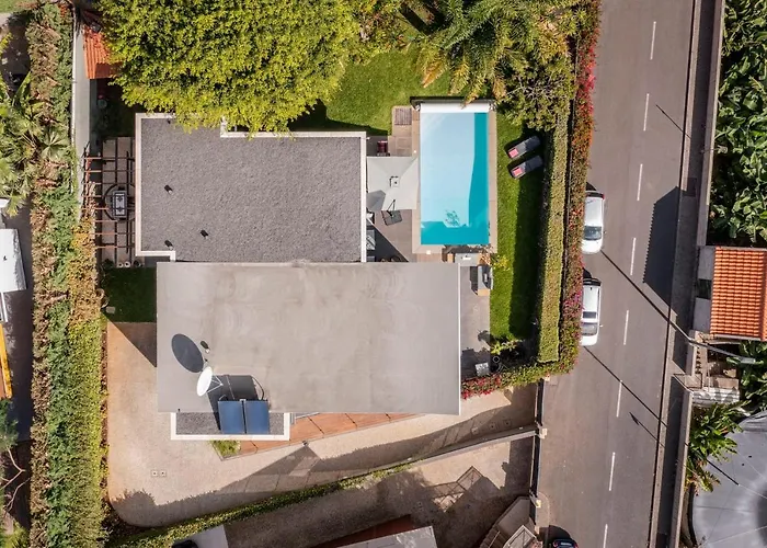 Quebradas By An Island Villa