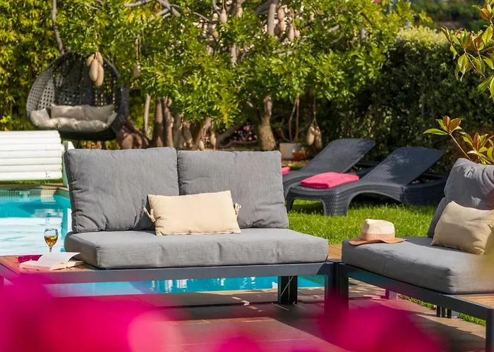 Villa Quebradas By An Island