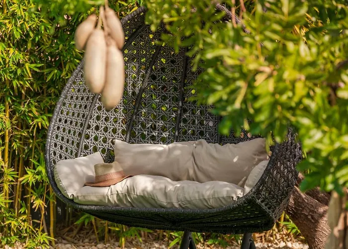 Villa Quebradas By An Island *